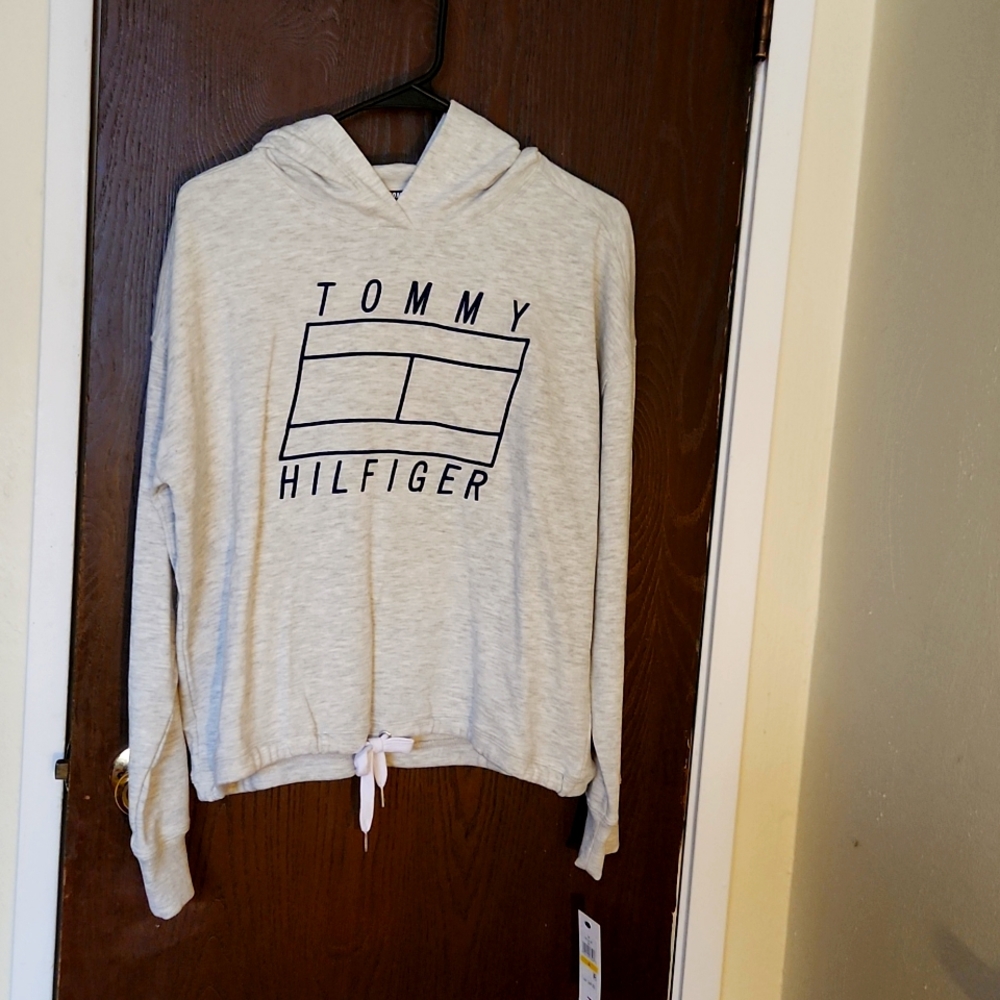 TOMMY HILFIGER SWEATSHIRT